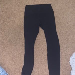Black lululemon leggings